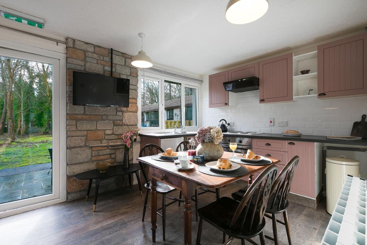 Cosy Woodland Home Uny Lelant Εξωτερικό φωτογραφία