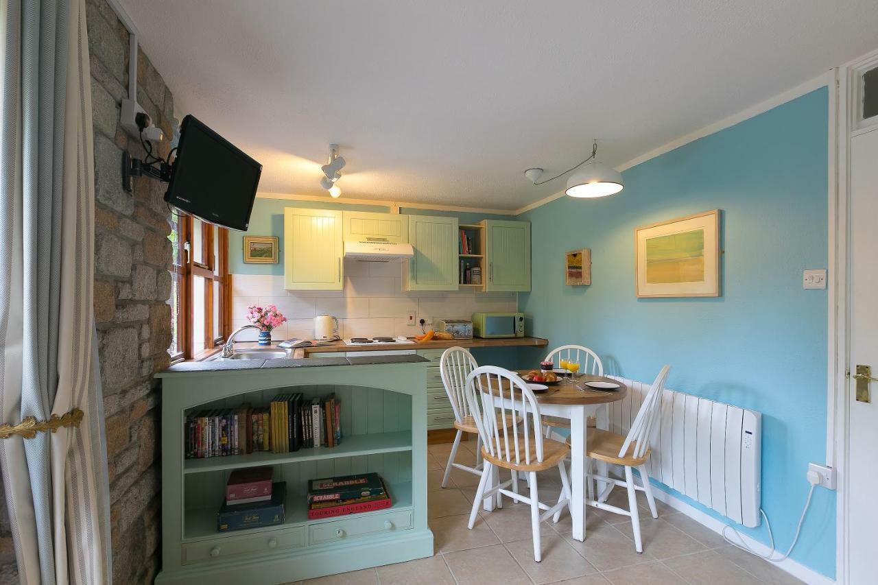 Cosy Woodland Home Uny Lelant Εξωτερικό φωτογραφία