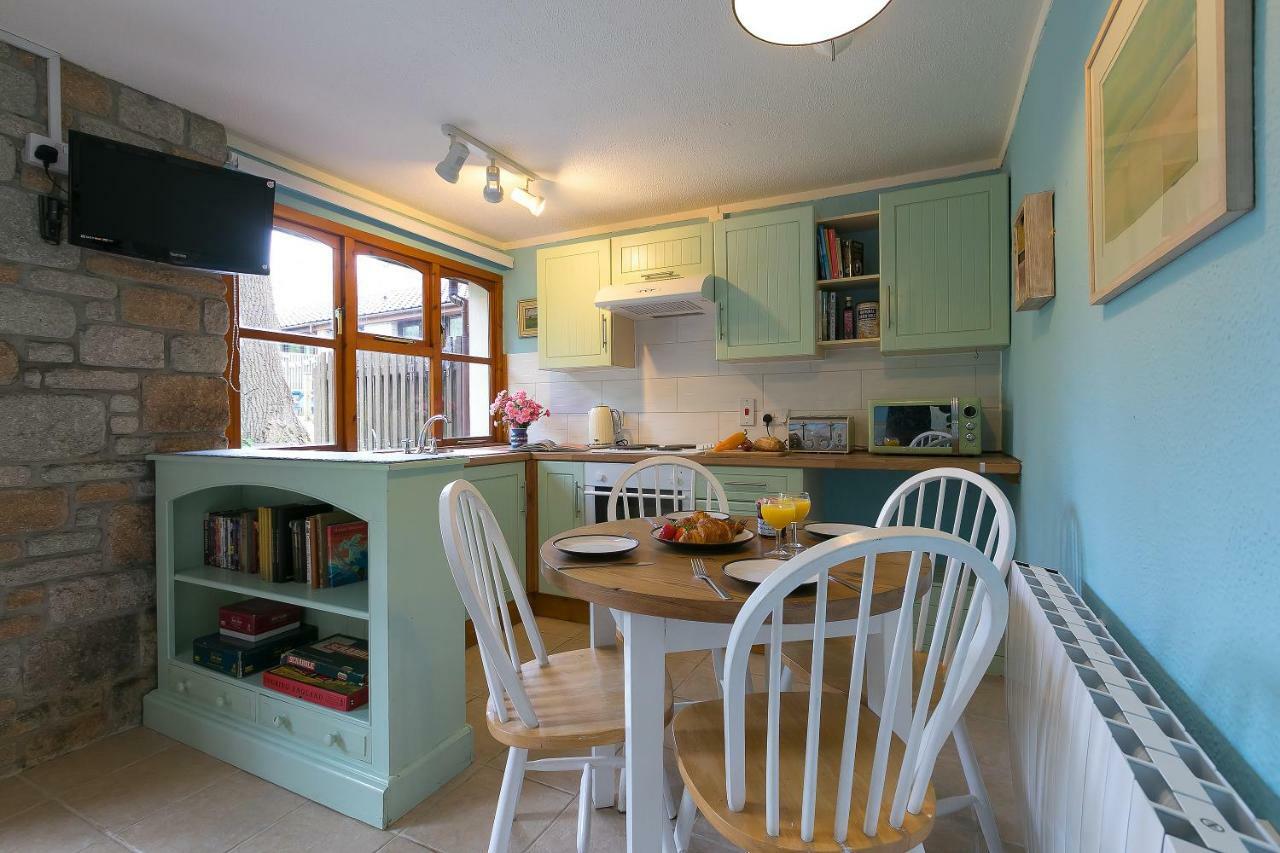 Cosy Woodland Home Uny Lelant Εξωτερικό φωτογραφία
