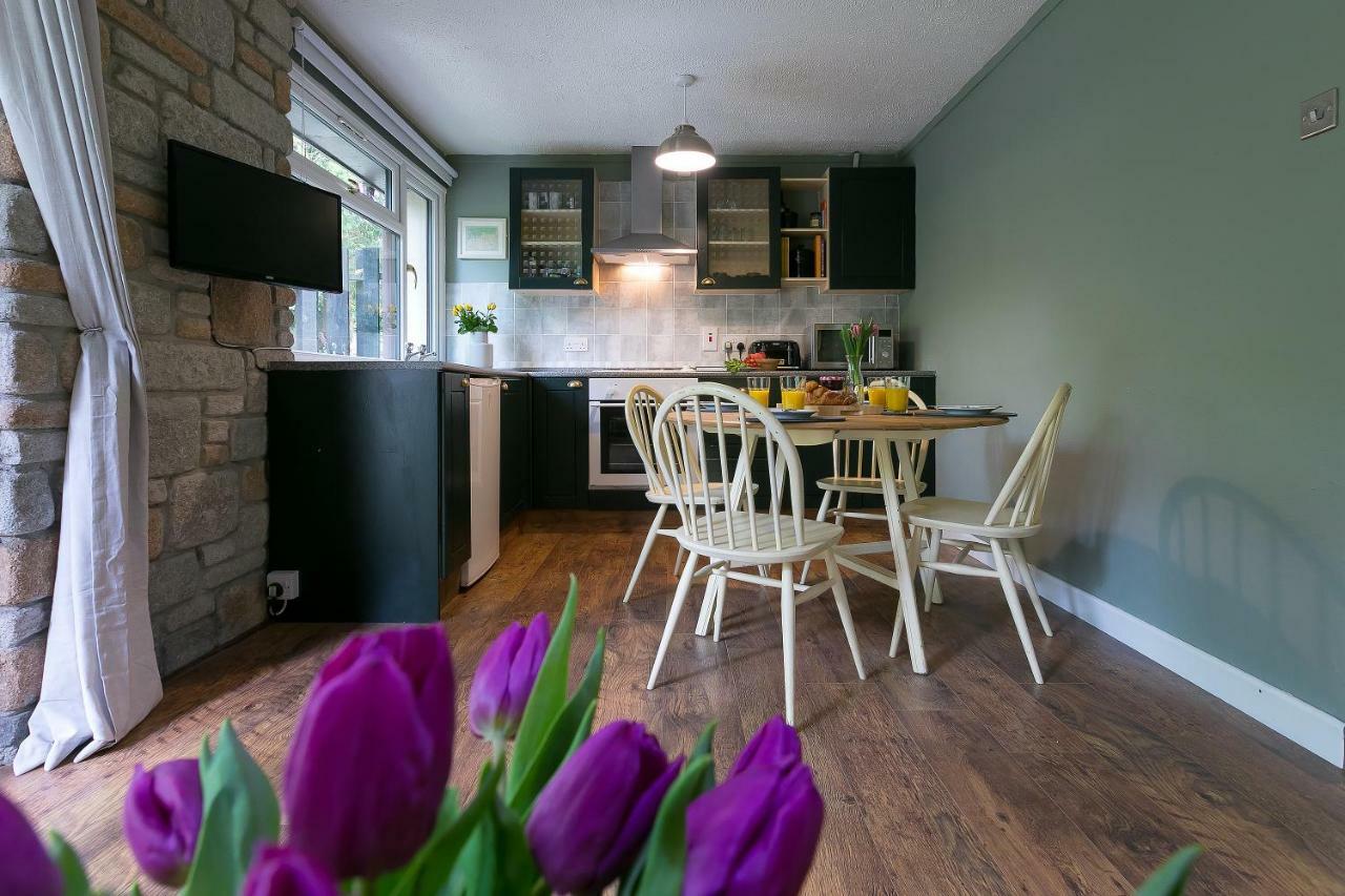 Cosy Woodland Home Uny Lelant Εξωτερικό φωτογραφία